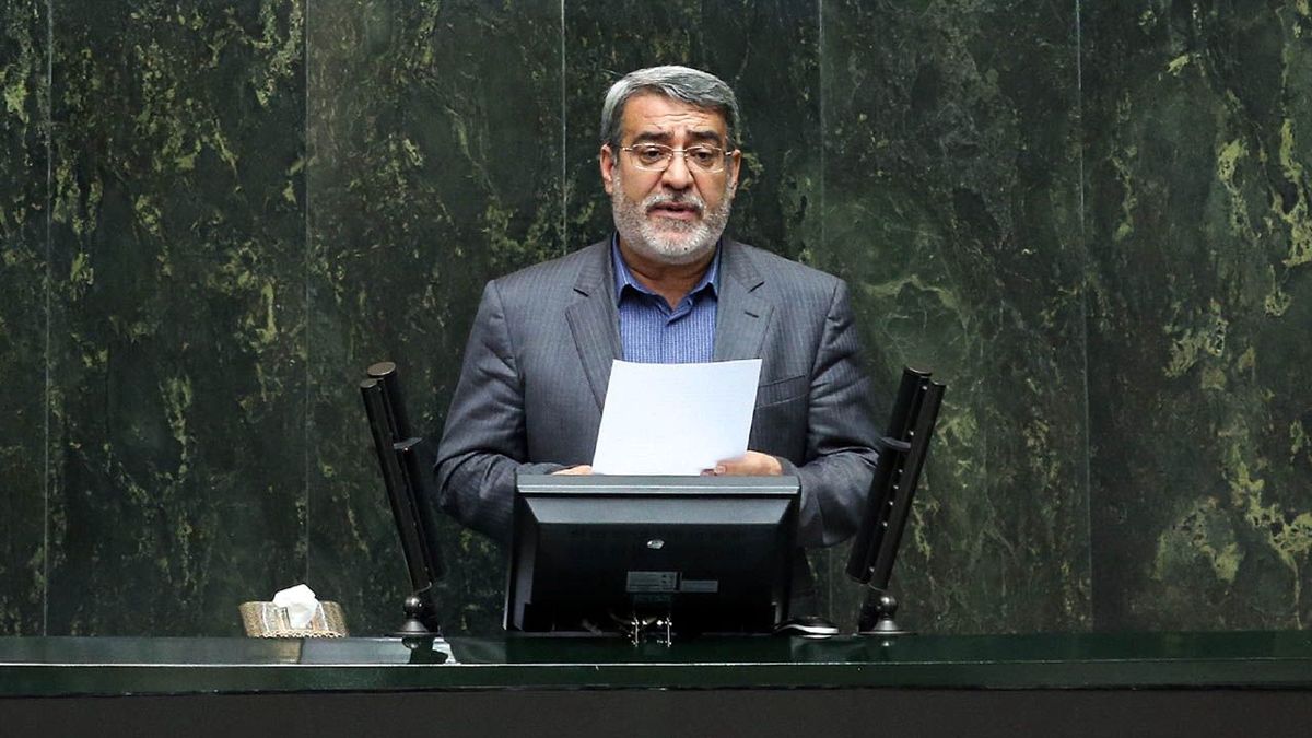 اعتراض اصولگرایان مجلس یازدهم به موانع استیضاح