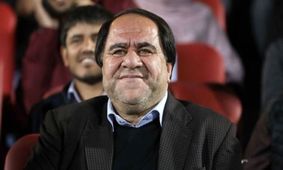 آزار جنسی فوتبالیست‌های زن افغانستان؛ کاردار سفارت آمریکا خواستار 'محاکمه' کرام الدین کرام شد