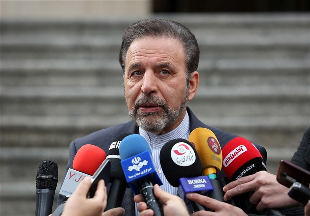 واعظی: عضویت دختر روحانی در هیئت‌علمی دانشگاه علوم پزشکی شهید بهشتی صحت ندارد