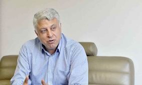 تمایل عده‌ای در ایران برای ماندن ترامپ مصداق «نادری پیدا نخواهد شد، کاشکی اسکندری پیدا شود»، است