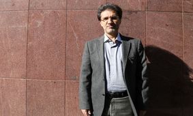آخرین وضعیت مهدی کروبی از زبان پسرش/ حسین کروبی: دکتر هاشمی برای چشم پدر لنز کار گذاشتند