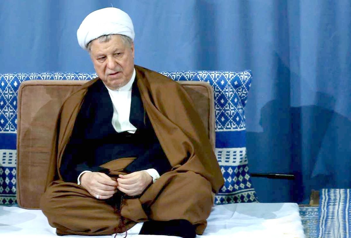 عباس آخوندی از شکسته شدن حرمت رهبری اظهار نگرانی کرد