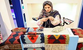 شرایط استفاده از بیمه برای هنرمندان صنایع دستی فراهم شد