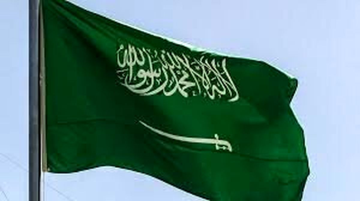 وقوع حریق در انبار سوخت در شمال جده در پی حمله تروریستی