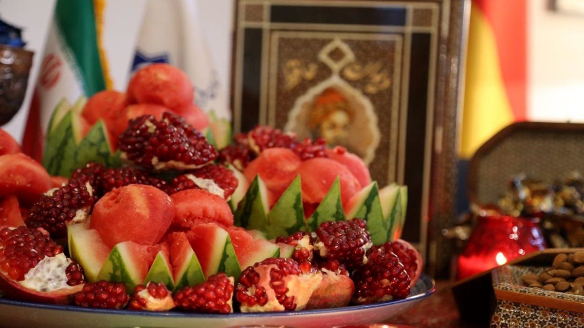 اس‌ام‌اس تبریک شب یلدا