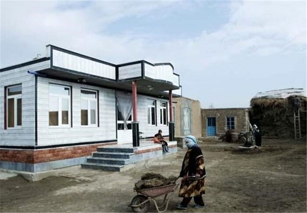 ۹۰ مددجوی بهزیستی زلزله‌زده در قطور خوی صاحب مسکن شدند