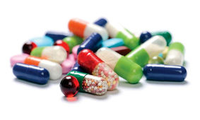 طب سنتی مکمل است نه درمان/ کرونا با گیاه‌ دارویی درمان نمی‌شود