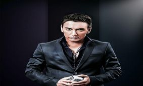 وقتی شادمهر عقیلی، دست در جیب مردم می‌کند