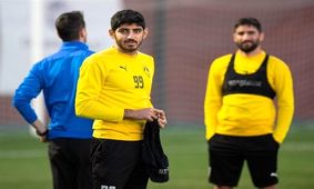 سپاهان روی دست پرسپولیس بلند شد