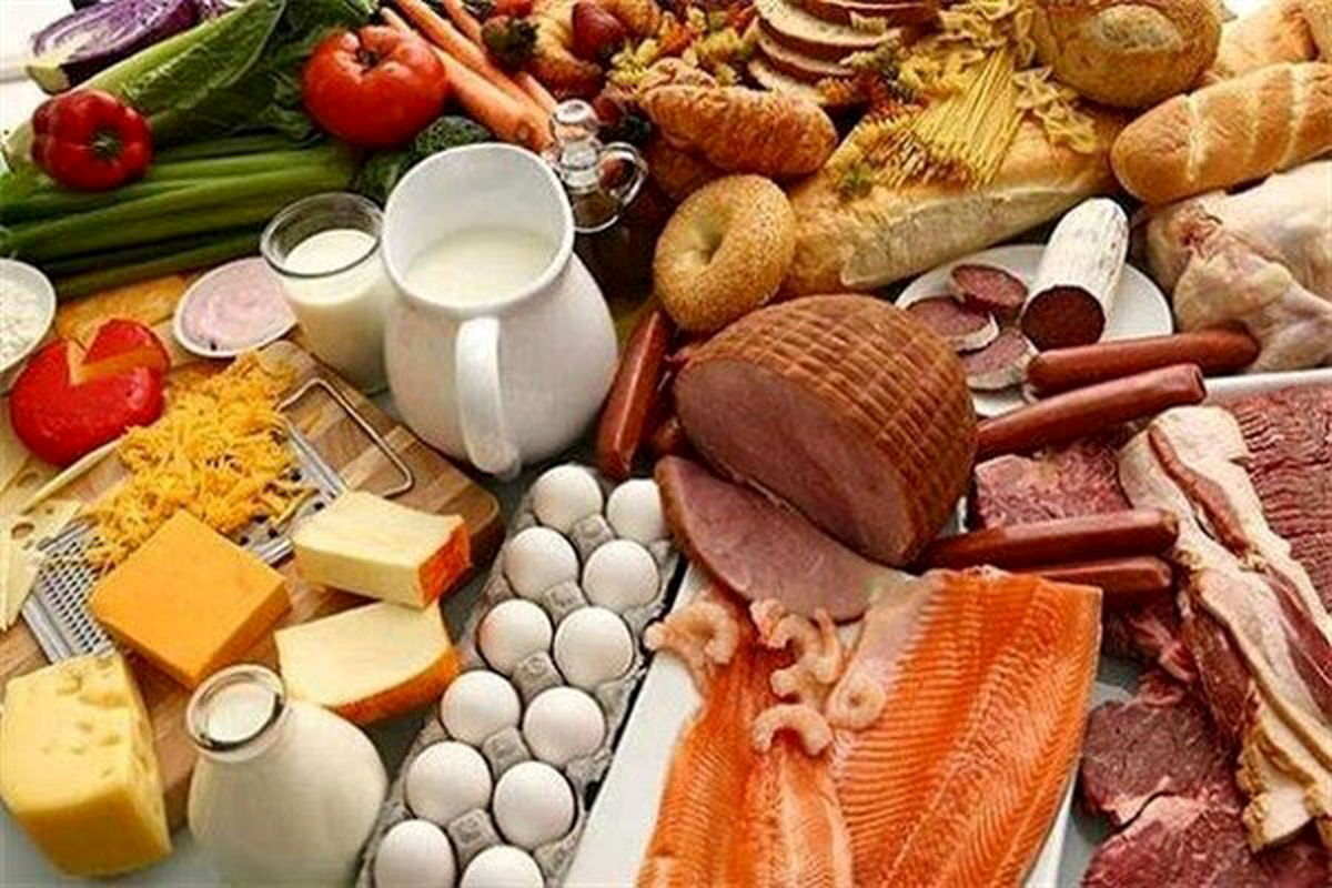 ارز ۴۲۰۰ تومانی تاثیری در کاهش قیمت کالاهای اساسی نداشته است