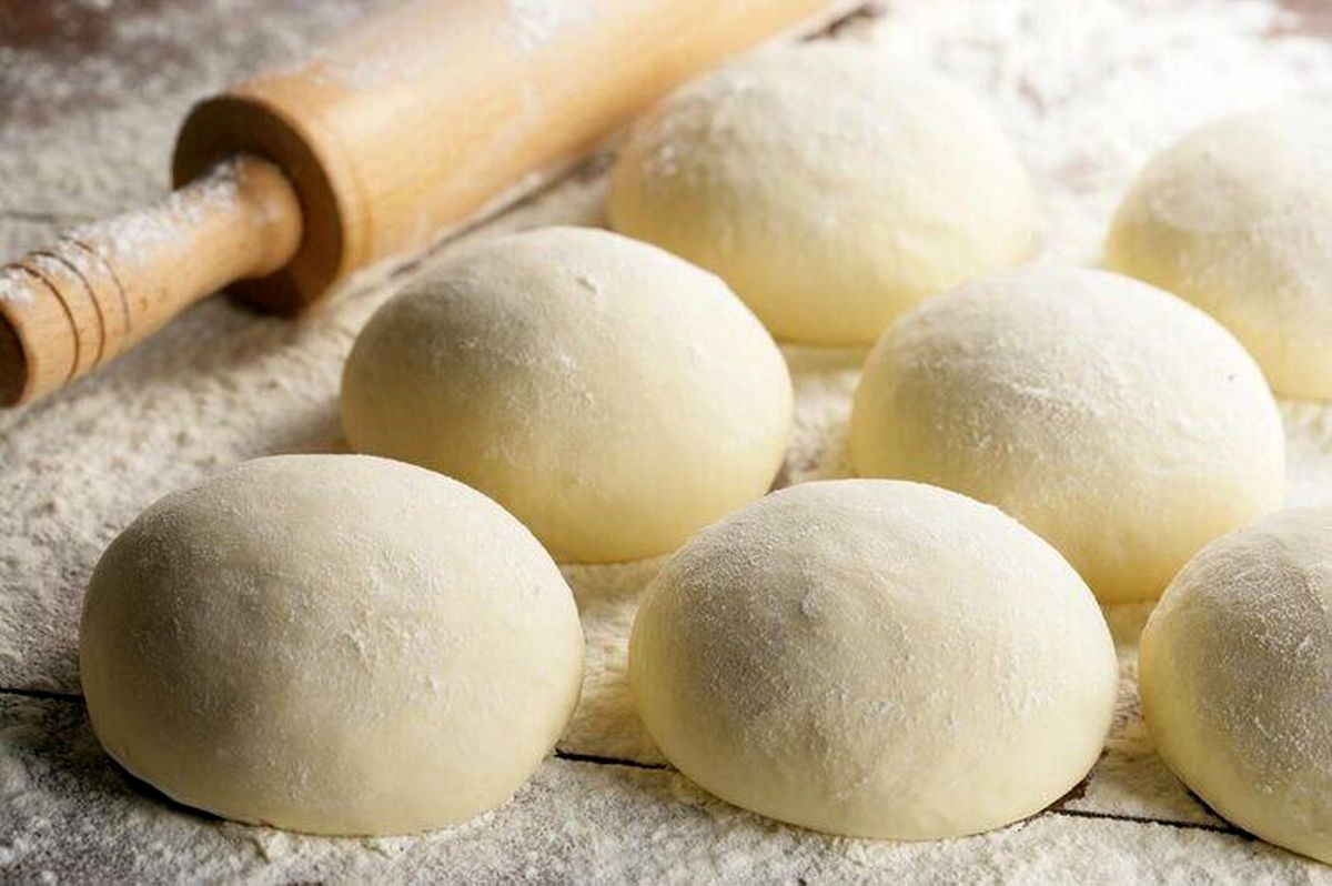 طرز تهیه خمیر پیتزای فوری