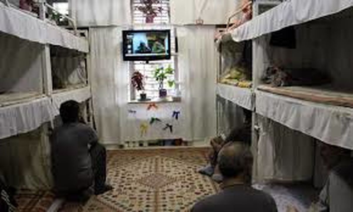 ۳۱ مددجوی زندان منوجان آزاد شدند