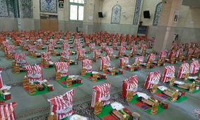 تداوم اجرای رزمایش کمک مومنانه در زنجان/ ۱۰۰۰ بسته معیشتی بین نیازمندان خدابنده توزیع شد