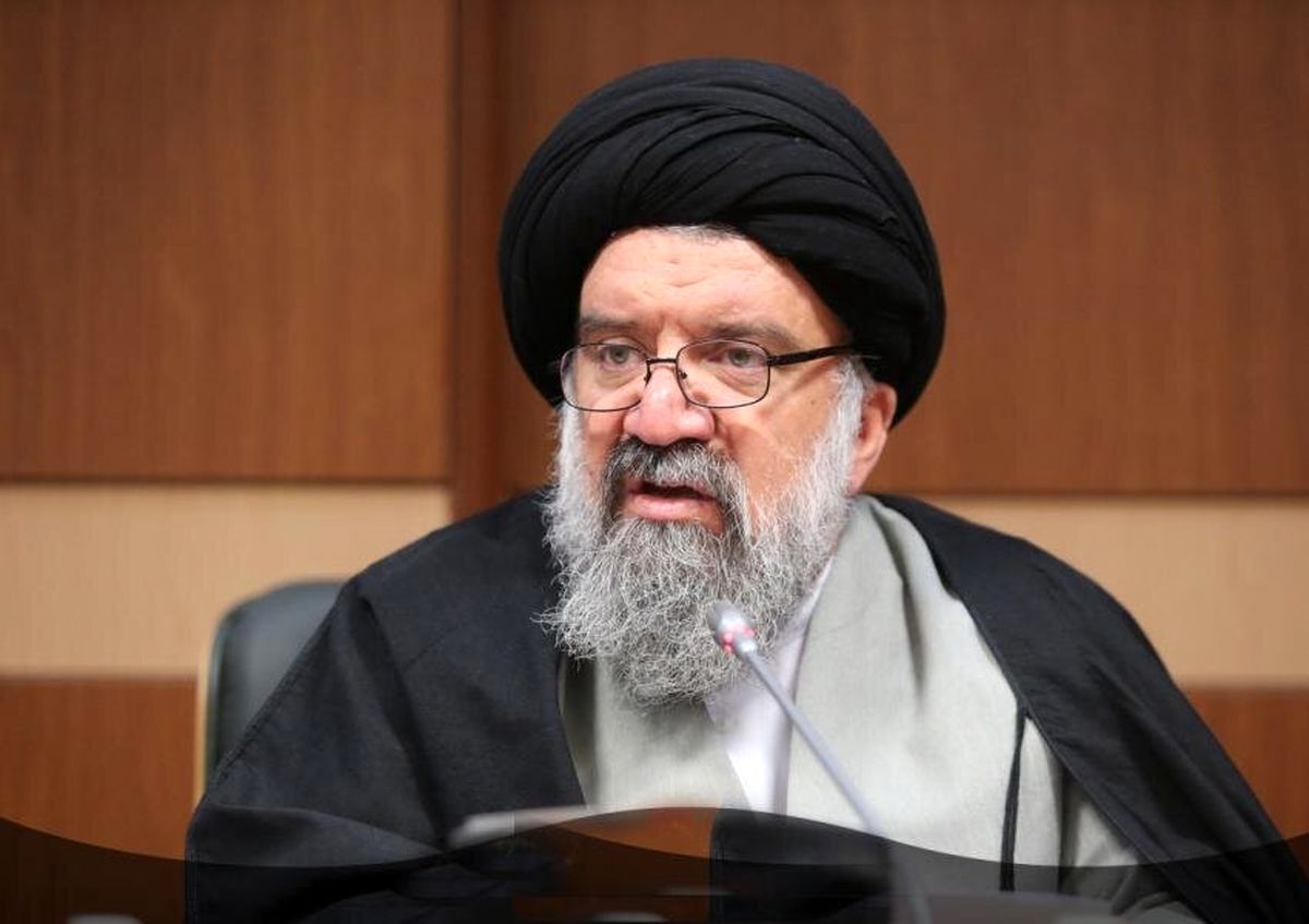 خاتمی: بعضی ها زمزمه های شیطانی دارند که ما در انتخابات شرکت نمی کنیم!