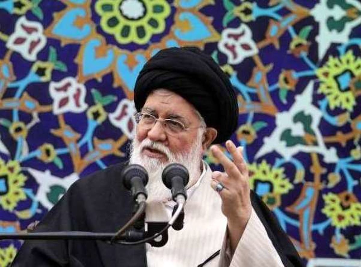 علم‌الهدی: متأسفانه زن و همسر در خانه همدیگر را با اسم کوچک صدا می‌زنند