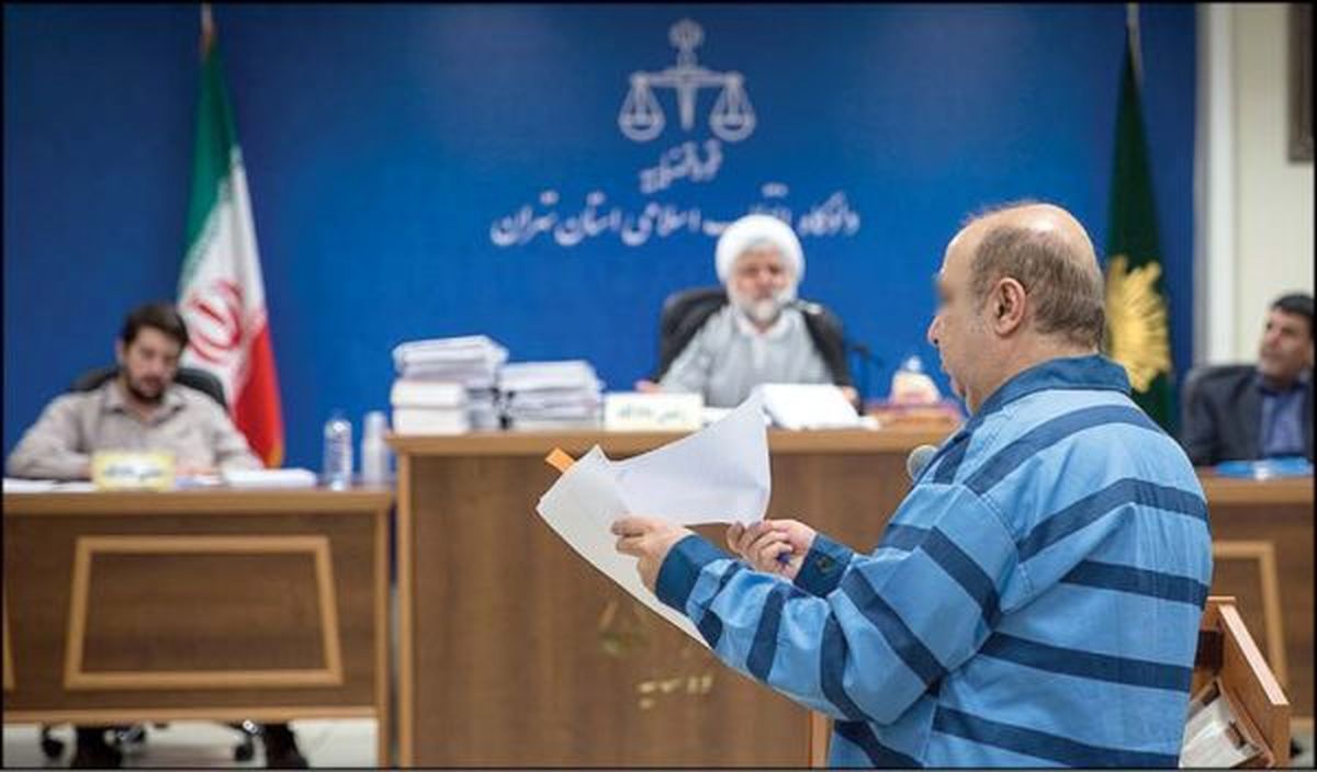 اینها نفت را در زمانی فروختند که شرکت نفت توان فروش نفت را نداشته است