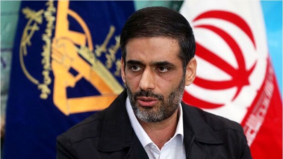 سعید محمد به دلیل تخلف، از فرماندهی قرارگاه خاتم منفک شد/ سپاه از سعید محمد و هیچ کاندیدای نظامی دیگری حمایت نخواهد کرد