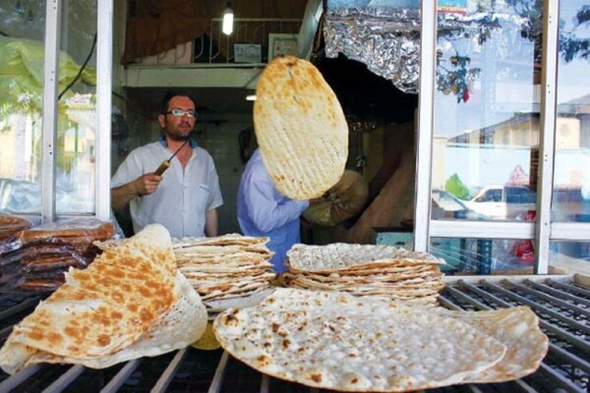 مروری بر چند توصیه‌ بهداشتی ضدکرونایی در هنگام خرید نان
