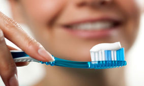 تعویض مسواک پس از بهبودی از کرونا ضروری است/ اینفوگرافی