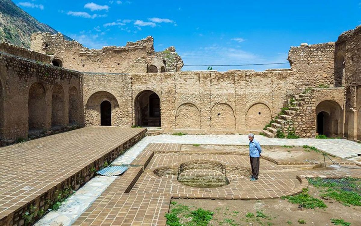آیا کمبود بودجه تنها مشکل صنعت گردشگری استان ایلام است؟