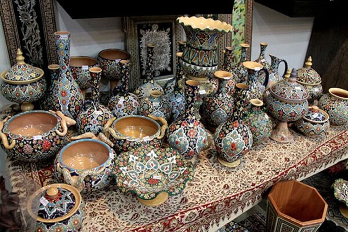 ۴۲ رشته صنایع دستی در شاهرود فعال است