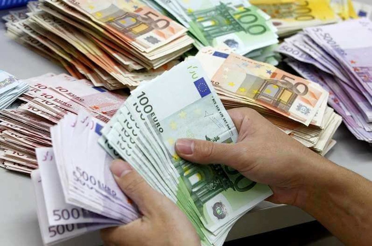 جزئیات نرخ رسمی ۴۶ ارز؛ قیمت ۲۲ ارز کاهش یافت