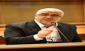 جعفرزاده: عدم دعوت از احمدی نژاد و خاتمی در مراسم تحلیف اشتباه محض است