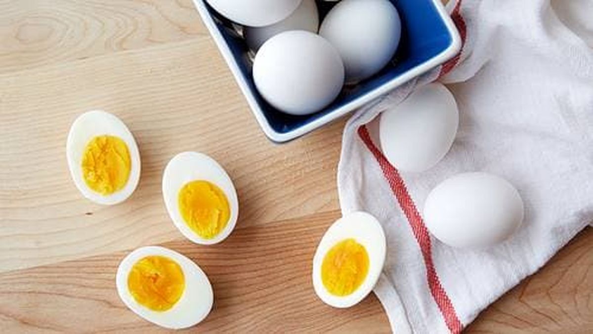 یک فینگر فود ساده و خوشمزه برای صبحانه/ ویدئو