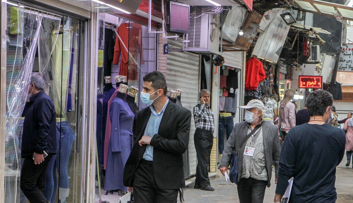 گرانفروشی در بخش مرغ، میوه و نان بیشترین تخلفات در سطح بازار خوزستان