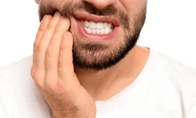 این خوراکی دندان‌هایتان را به‌سرعت خراب می‌کند