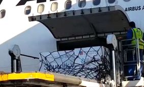 معاون ظریف: محموله جدید واکسن کرونا این هفته وارد کشور می‌شود/ گشایش‌های خوب در زمینه آزاد شدن دارایی‌های ایران در عراق