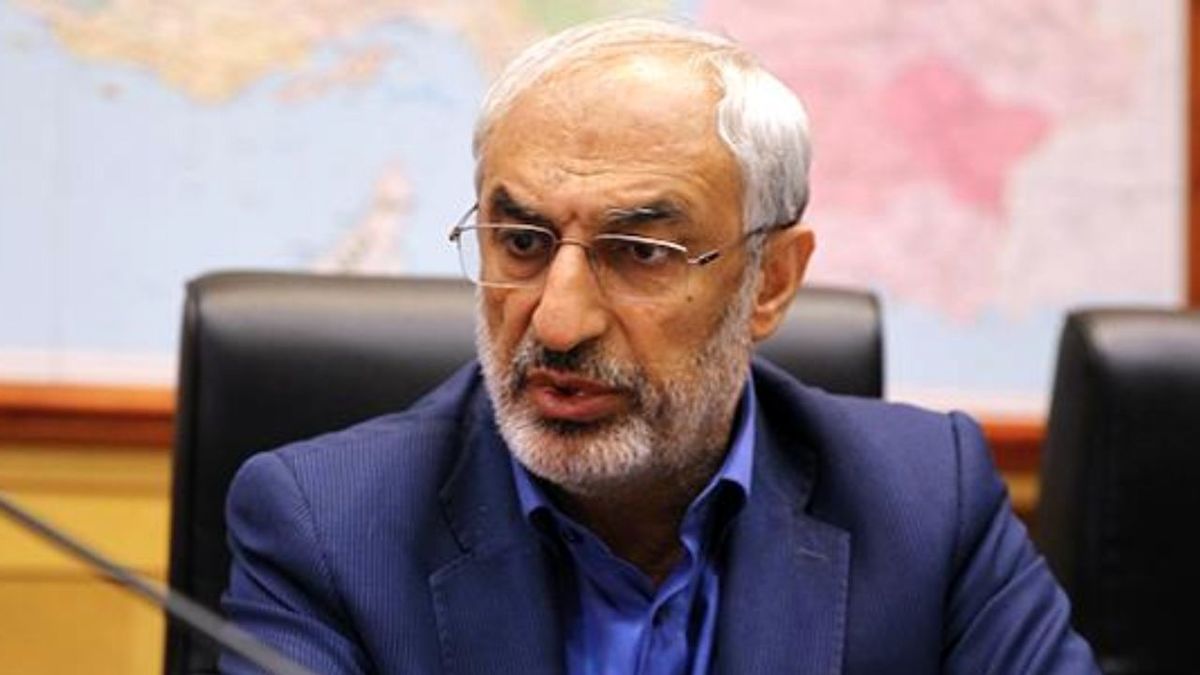 عدم اجازه شرکت رشته‌ های غیر مرتبط در آزمون ارشد، کار درستی نیست / نباید در مقابل دانشجویان سد شویم