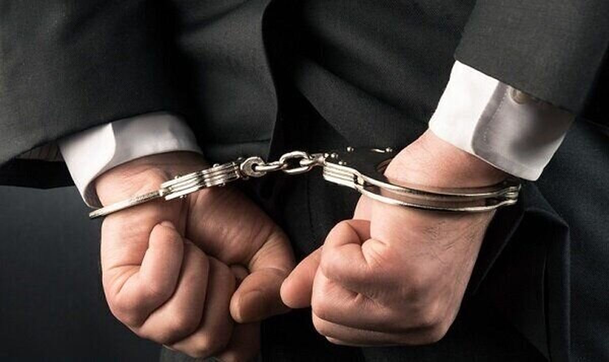دستگیری شهردار سابق و یکی از معاونین شهرداری گناوه