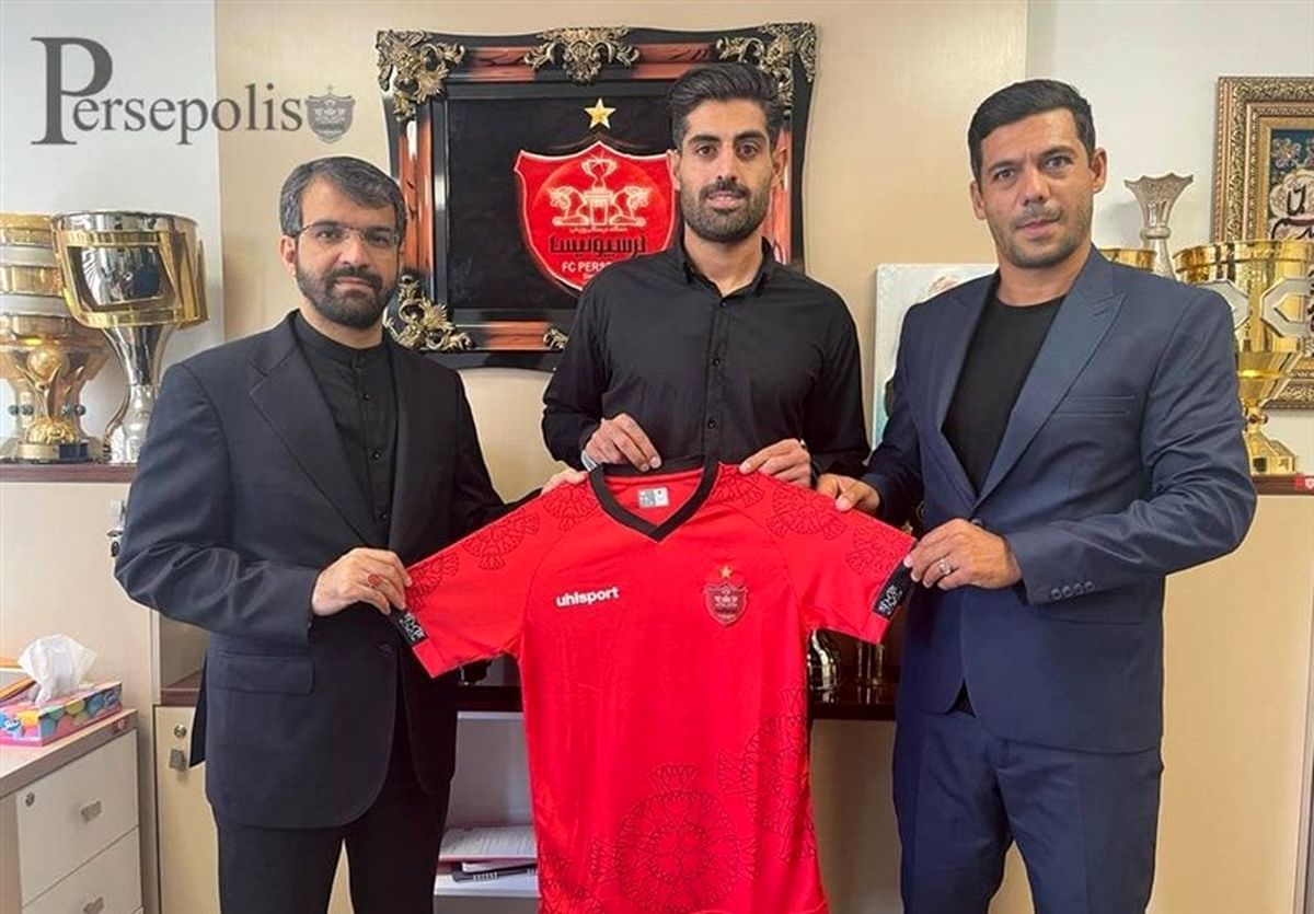اولین خرید پرسپولیس از گل‌گهر آمد/ ابراهیمی شاگرد گل‌محمدی شد/ عکس