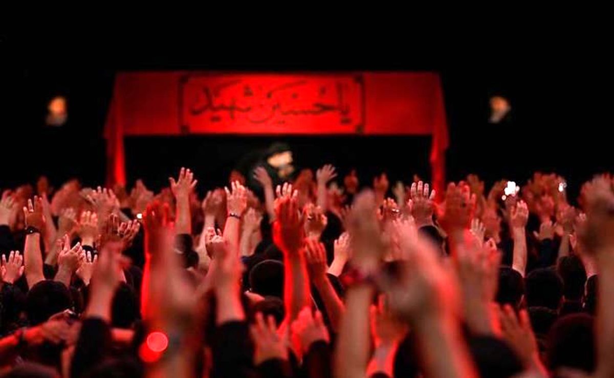 بدون ماسک، بدون پروتکل/ هیاتهای عزاداری با جمعیت متراکم تشکیل می شود