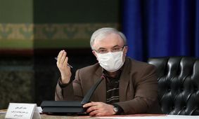 وزیر بهداشت: ظرفیت تزریق واکسیناسیون به یک میلیون نفر در روز می‌رسد/ کمبود سرم برطرف می‌شود
