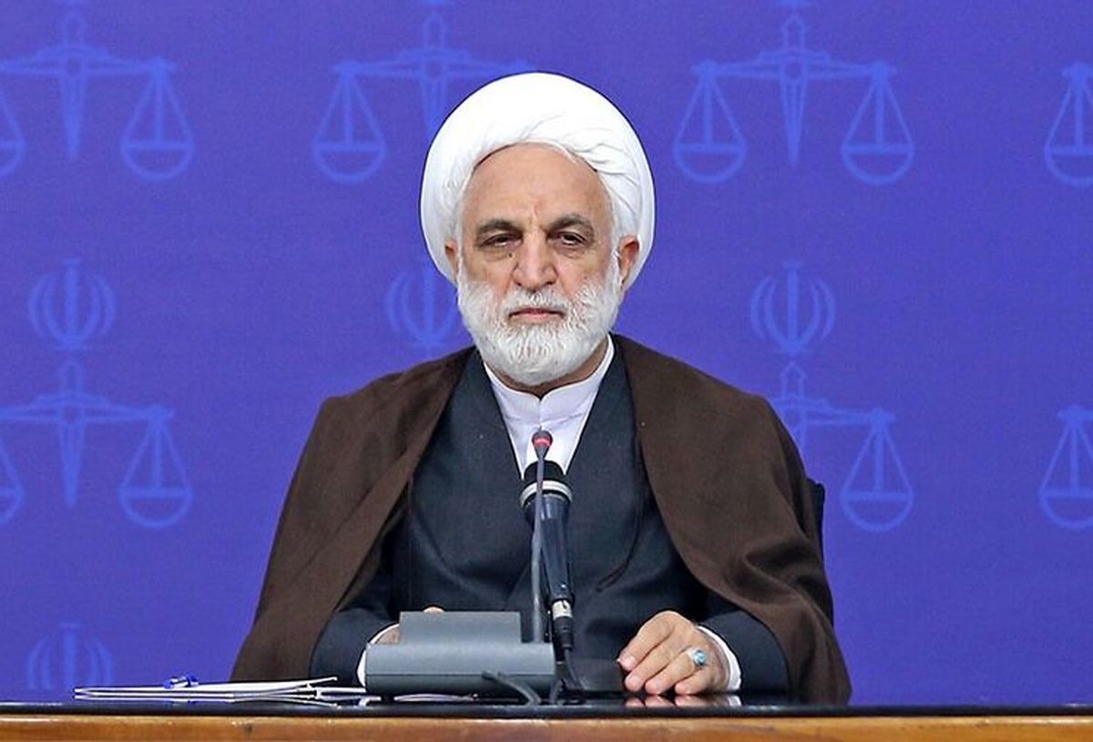 همکاری هر چه بیشتر دستگاه قضا و دولت در جهت کاهش مشکلات مردم