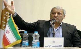علت انصراف ظریف از کاندیداتوری در انتخابات ۱۴۰۰/ تندروها به دنبال حذف حسن روحانی هستند؟