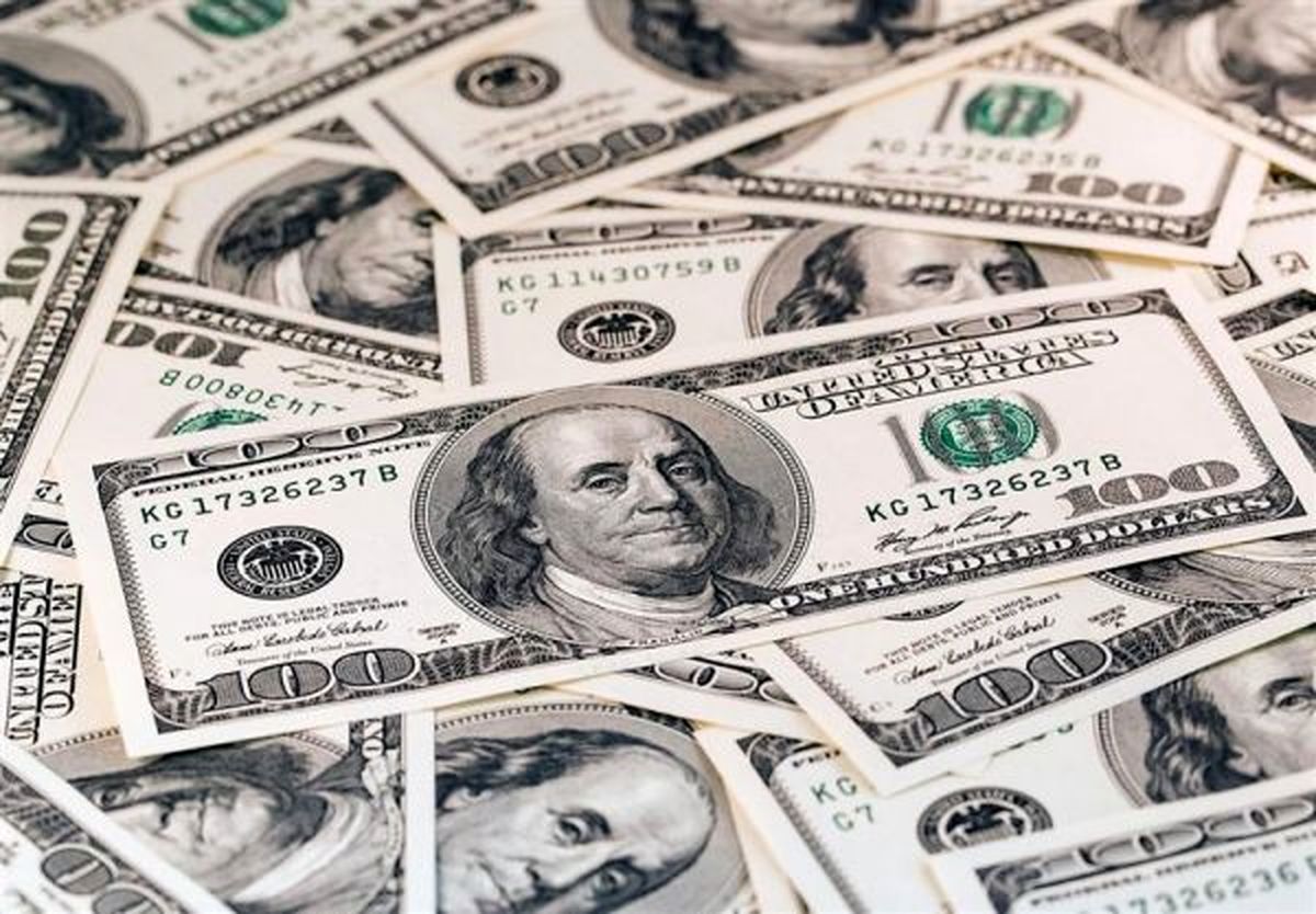 کشف بیش از 622 هزار دلار جعلی در یک ماکسیما
