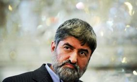 تا کی نمایندگان پناه خانواده بازداشت شدگان باشند/پاسخگویی راخلاف شأن ندانید