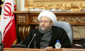 تقدیر آملی لاریجانی از مواضع روحانی در قبال اظهارات ضدایرانی ترامپ