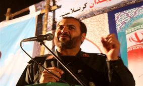 عده‌ای در داخل کشور آب به آسیاب دشمن می‌ریزند