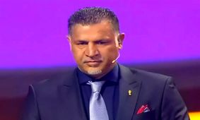 جنجال مدال اهدایی یک دختر به علی دایی

