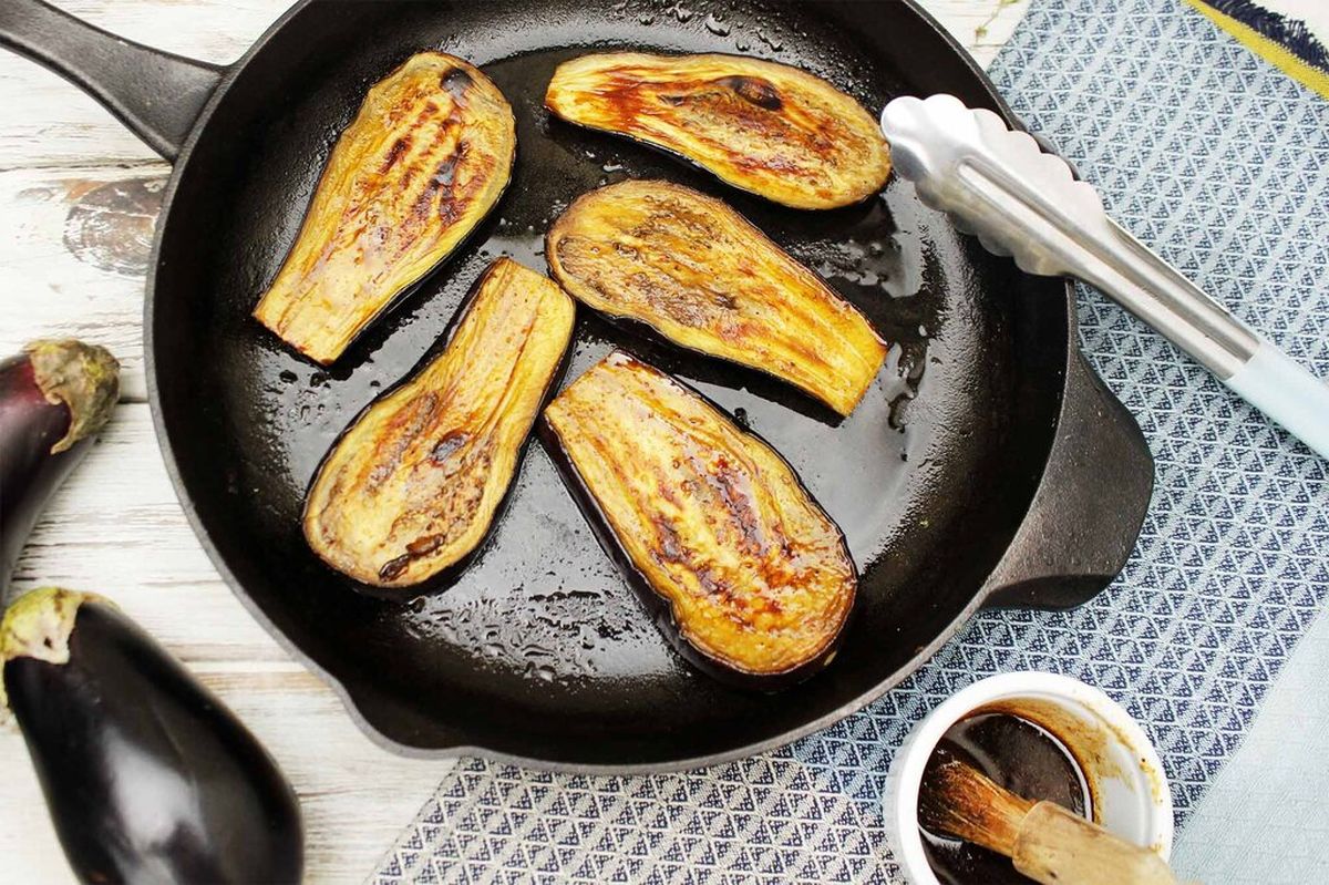 چگونه تلخی بادمجان را از بین ببریم 