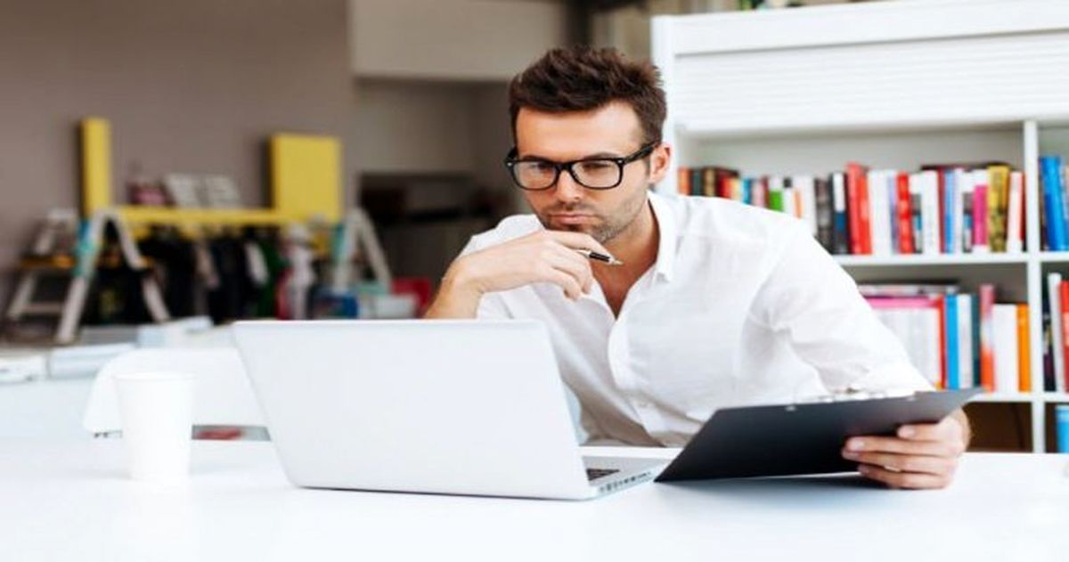 چرا باید از ارسال ایمیل های کاری در اولین روز هفته خودداری کرد؟