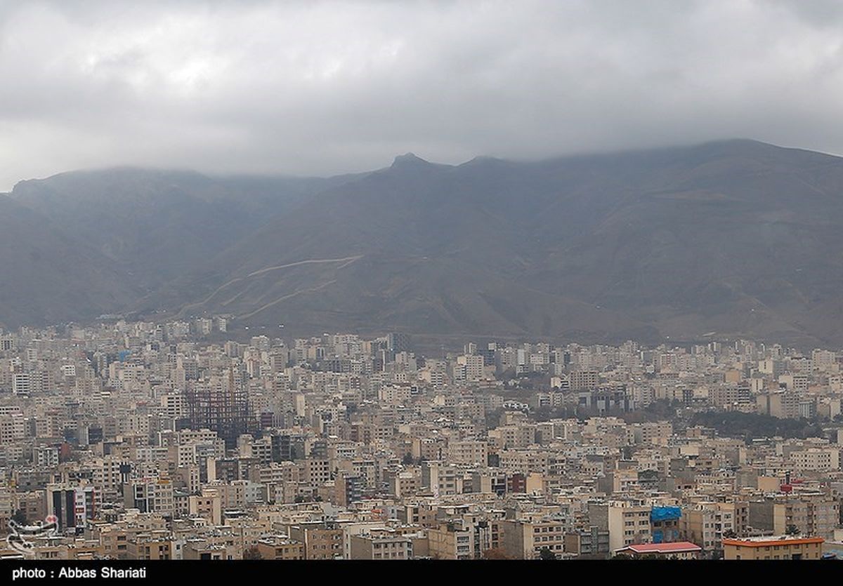 شاخص آلودگی ظهر امروز تبریز به ۱۶۵ رسید