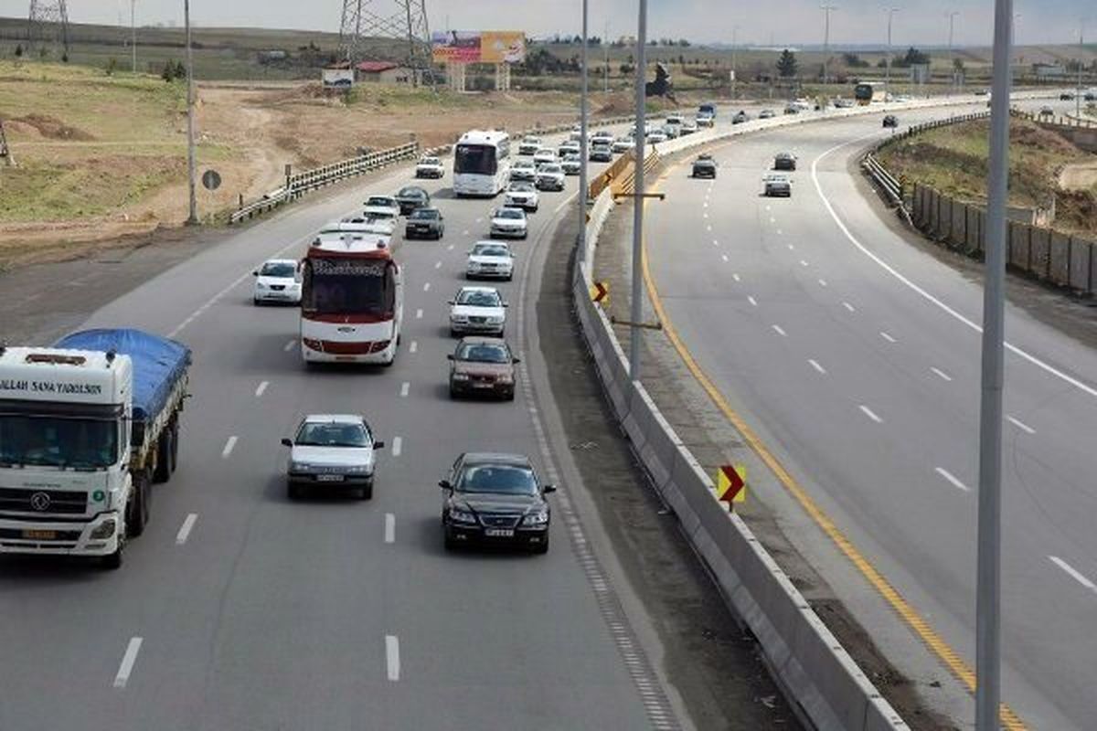 ترافیک نیمه سنگین محور هراز و کندوان