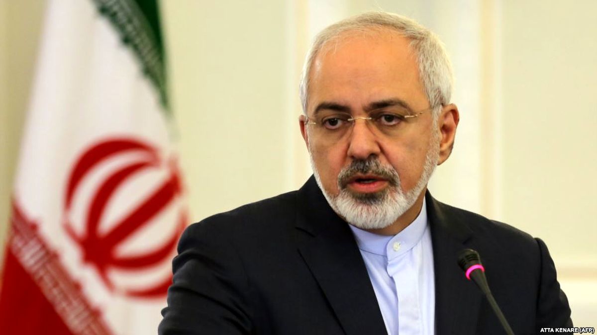 ظریف راهی سنگاپور شد