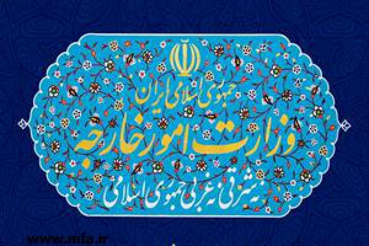 هیچ مدیر بازنشسته‌ای در وزارت خارجه اشتغال ندارد
