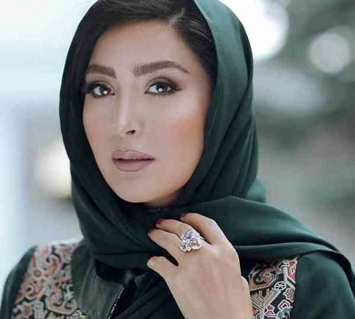 تیپ متفاوت خانم بازیگر در کنسرت بهنام بانی